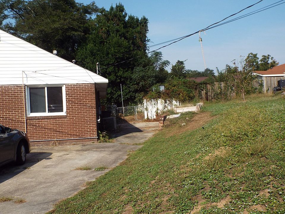 2nd image of 406 Mealing Ave