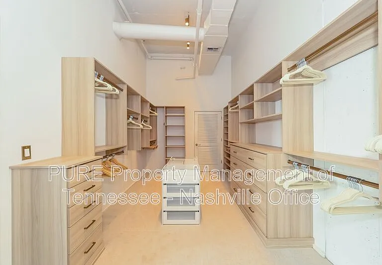 700 12th Ave S #1404 — Photo 27