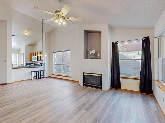 4th image of 8119 Westover Pl NW
