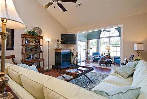 4th image of 334 Patriot Ln #280