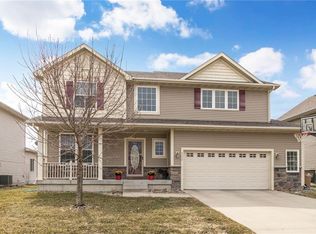 4390 Westwood Dr, West Des Moines, IA 50265