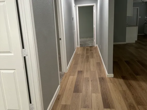 702 S Ohio St, La Porte, TX 77571