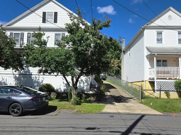 9 W Stanton St, Wilkes Barre, PA 18705