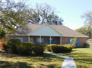 1300 E 2nd St, Pass Christian, MS 39571