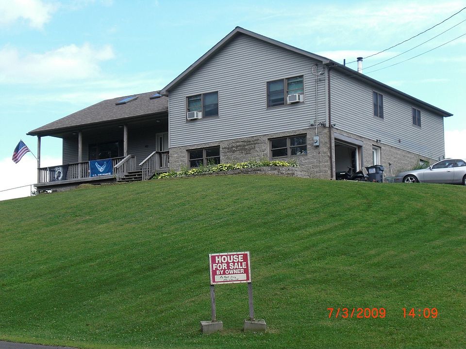 2nd image of 40 Clover Ridge Rd