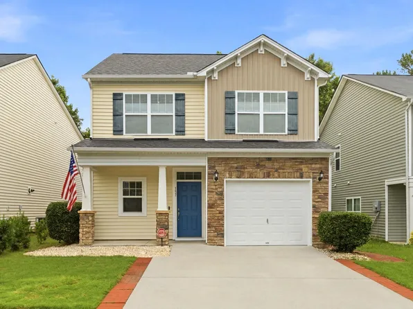 157 Autumn Stroll Ct, Lexington, SC 29072