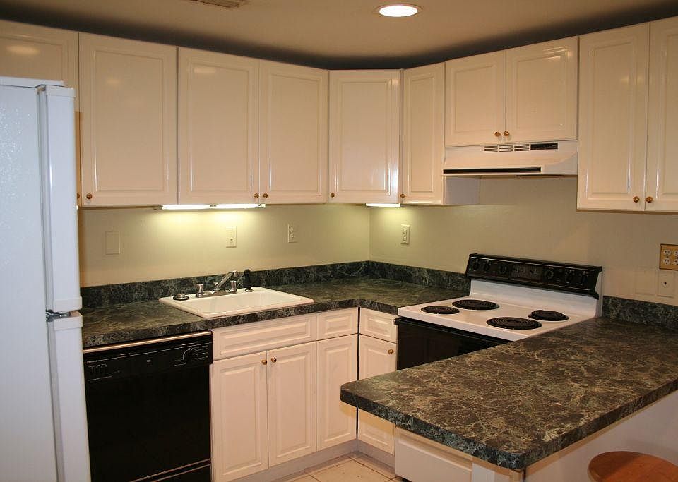 2nd image of 514 N Columbus St