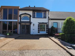 5141 Del Monte Dr, Houston, TX 77056