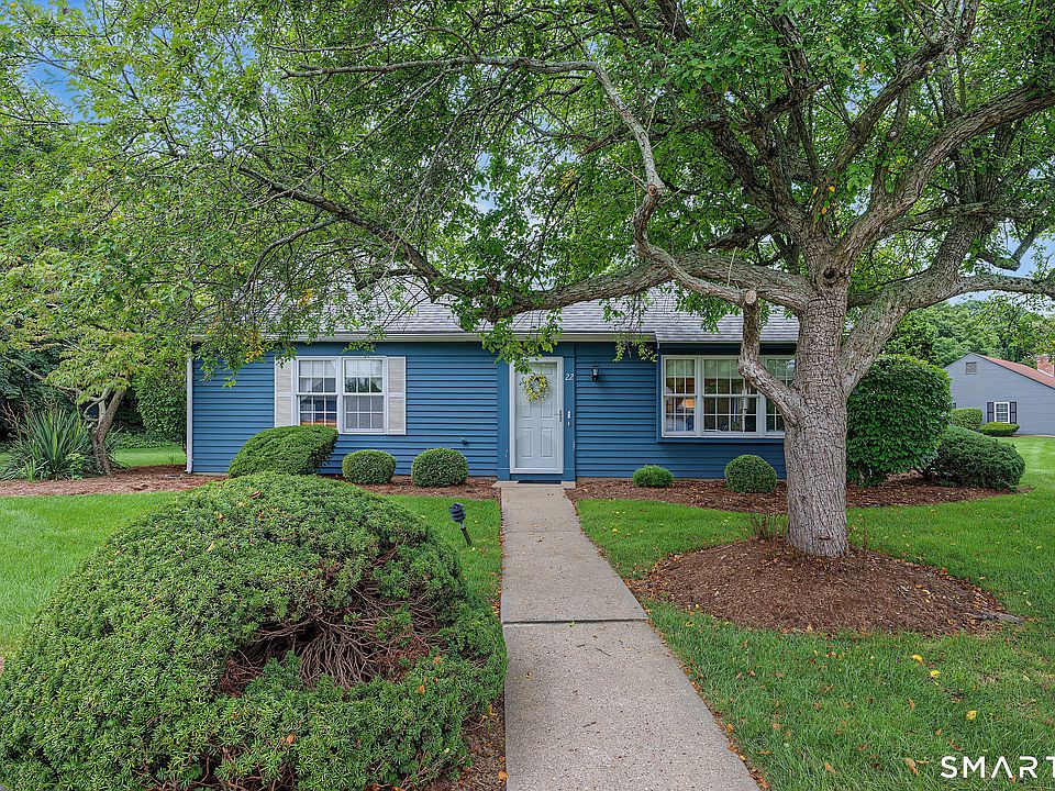 1st image of 22 Thelbridge Street #22