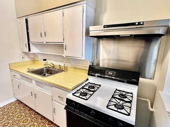 22-28 47th Street image 1 of 10