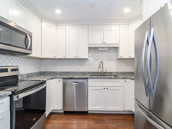 3rd image of 4 Erick Rd APT 96