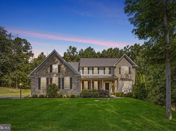 4 Berkley Ct, Freeland, MD 21053