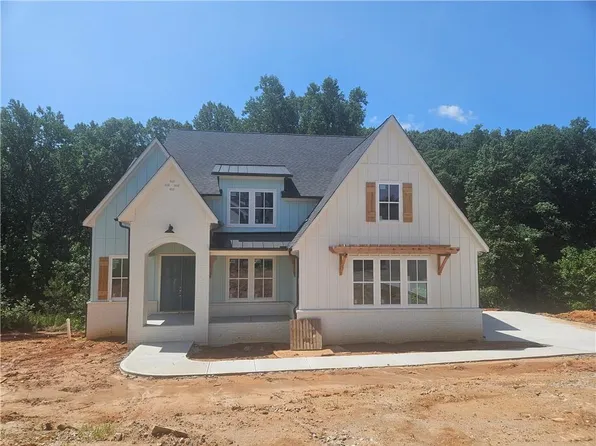 8325 Cerulean Vw, Gainesville, GA 30506