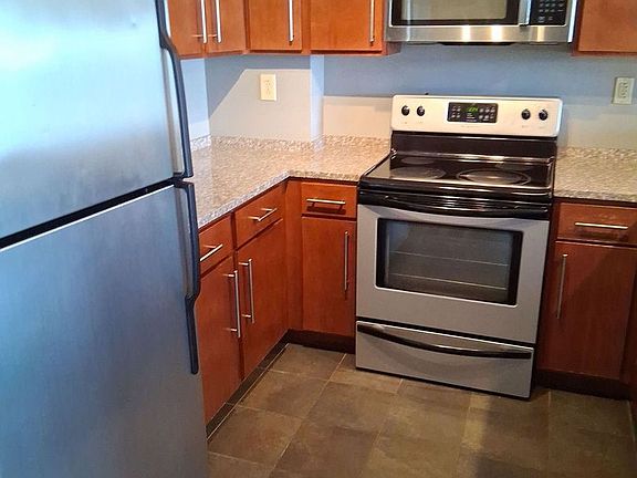 3rd image of 1735 Lake Ave APT 1003