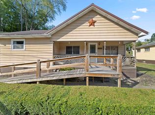 467 Paw Paw Creek Rd, Fairview, WV 26570