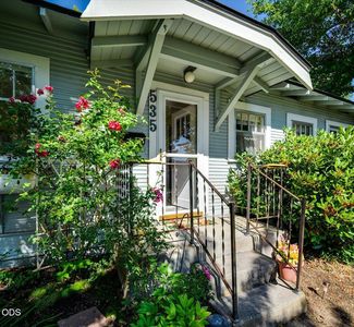 535 SW 10th St, Redmond, OR, 97756