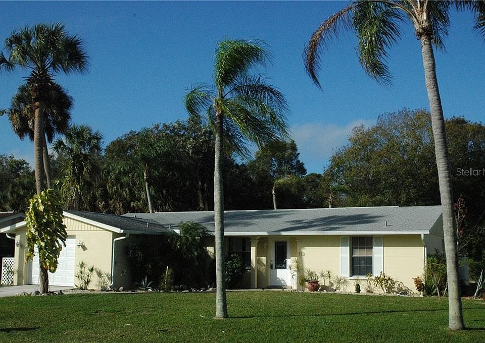 1st image of 112 Myakka Dr