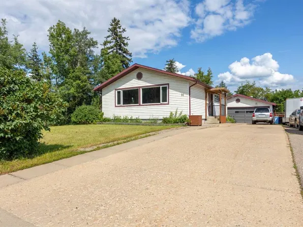14 S Saunderson Ave, Wood Buffalo, AB T9H 1N2