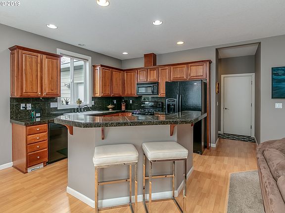 3rd image of 9703 NE 103rd St