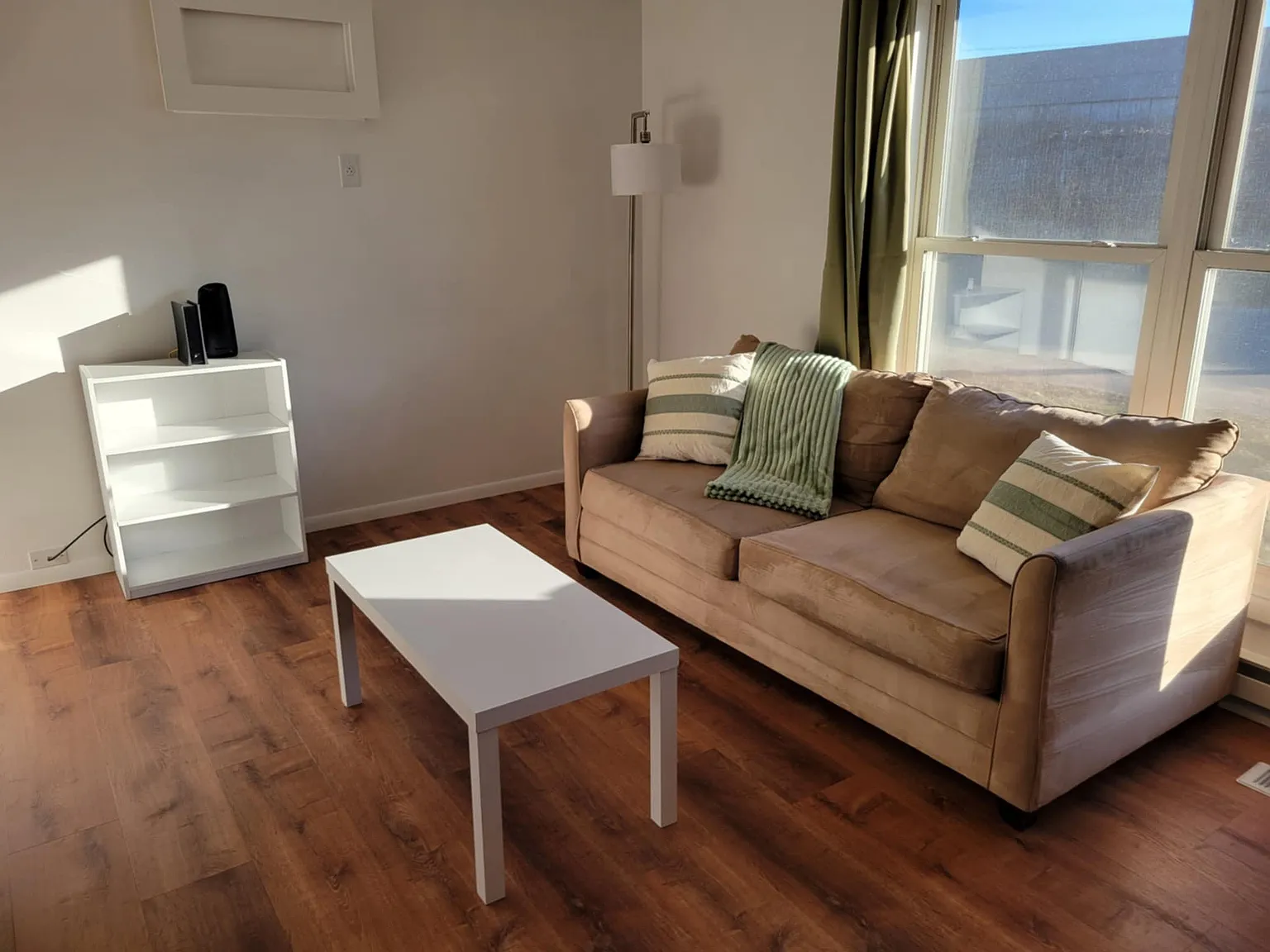 1 bed, 550 sqft, $2,300 — Photo 3