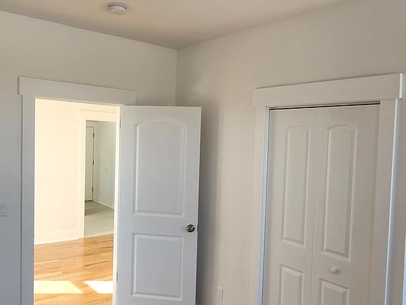 5th image of 284 3rd St APT 5D