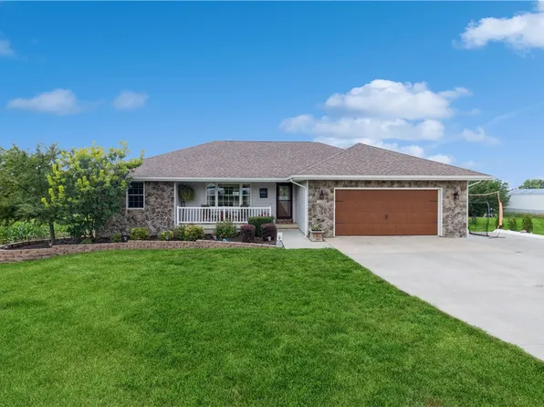 10366 NE 120th St, Mingo, IA 50168