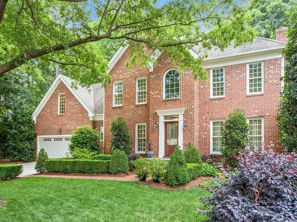 111 Blythewood Ct, Cary, NC 27513