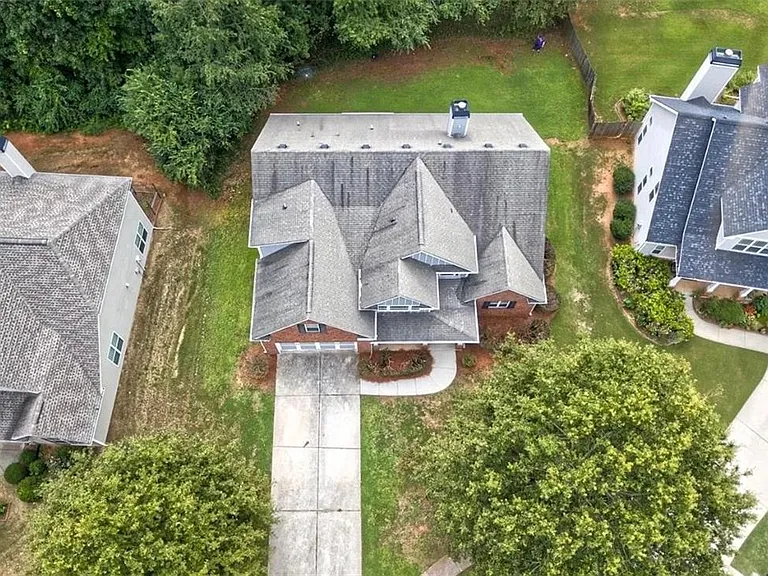 3516 Lori Ln — Photo 5