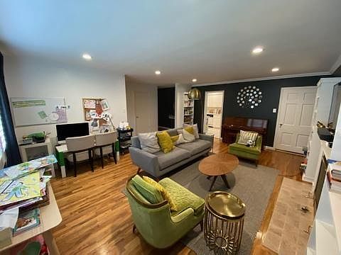 5th image of 2185 E Saint Marys Dr