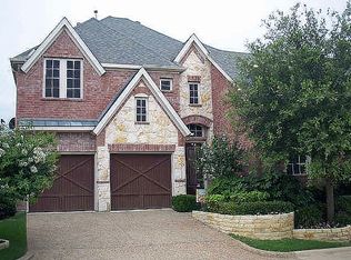 4405 Lexington Dr, Pleasant Hill, IA 50327