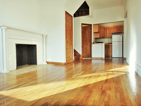 3rd image of 321 W 88th St APT 4A