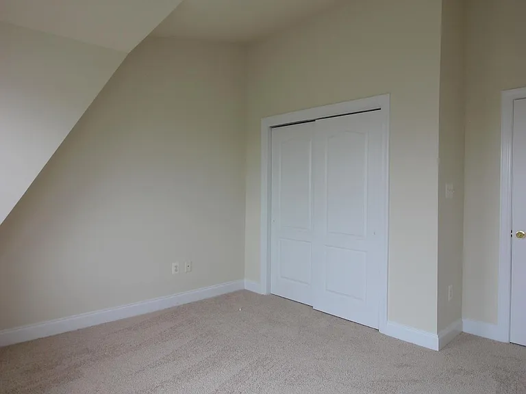 23802 Catawba Hill Dr #B — Photo 14