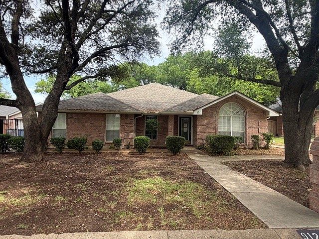 1st image of 9124 Timber Oaks Dr