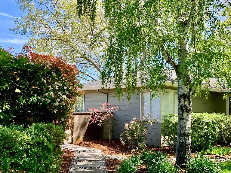 Entry to Backyard