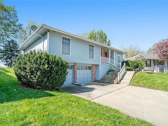 3rd image of 3404 NW Shannon Ct