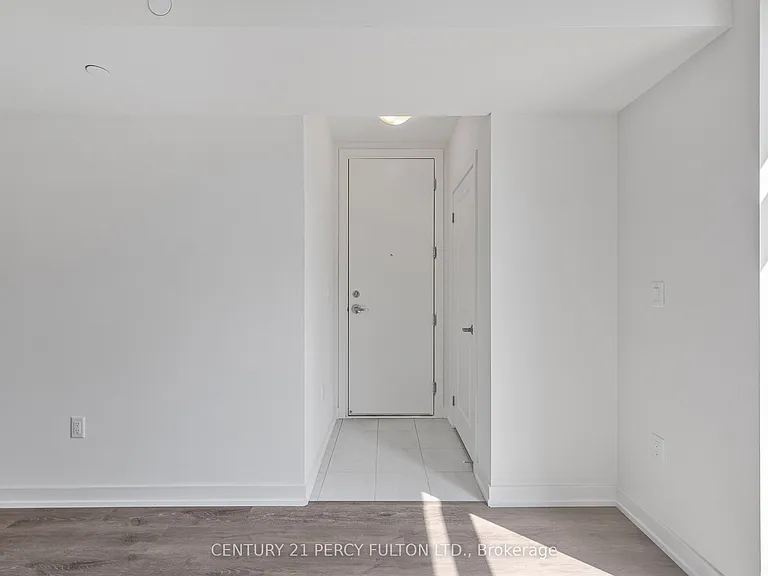 58 Elizabeth St S #2208 — Photo 6