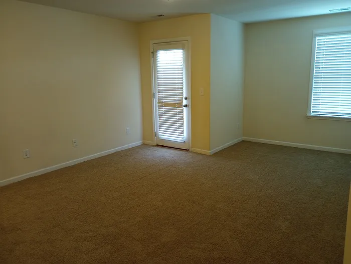 48 Hatfield Way — Photo 39