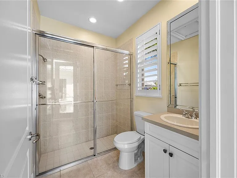 4252 Sanctuary Way — Photo 31