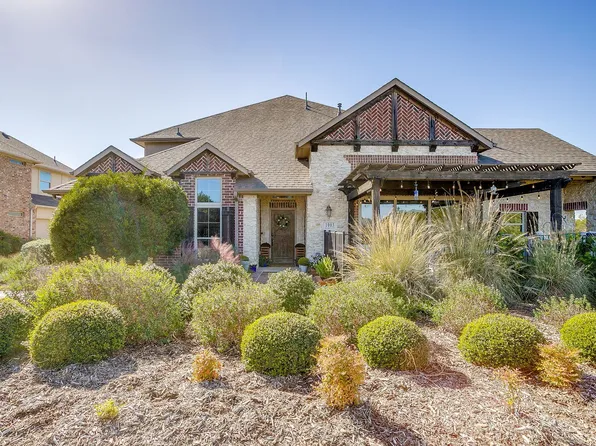 1003 Hurricane Creek Trl, Arlington, TX 76005