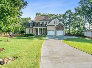 6 Oak Leaf Ct SW, Cartersville, GA 30120
