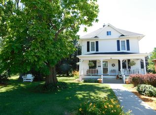 414 S Winsted St, Spring Green, WI 53588