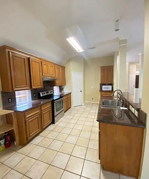 3814 Paigewood Dr — Photo 8