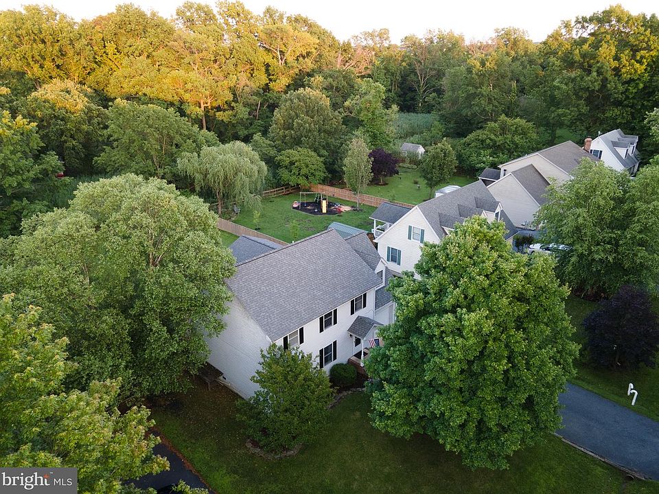 1st image of 758 Kimberly Way
