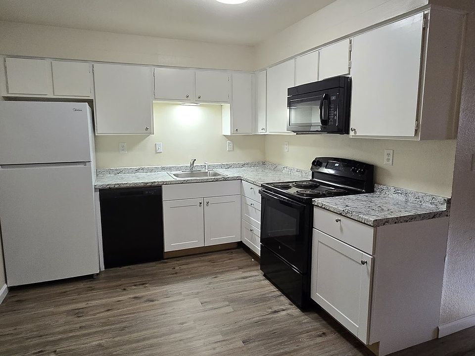 1st image of 807 S Wheelock St #A1