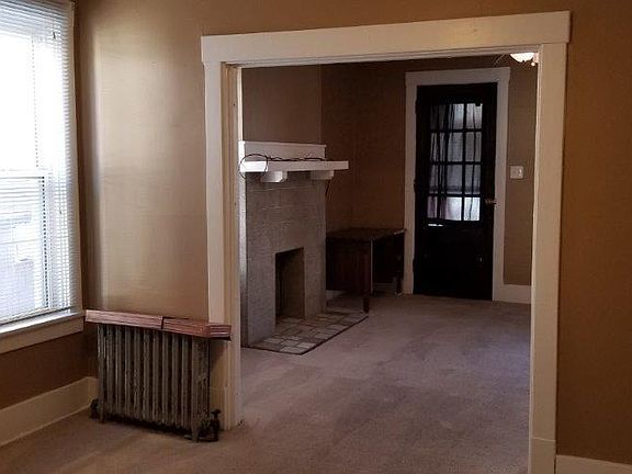 3rd image of 2244 Valera Ave #1