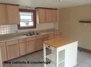 604 E Cook St, Portage, WI 53901