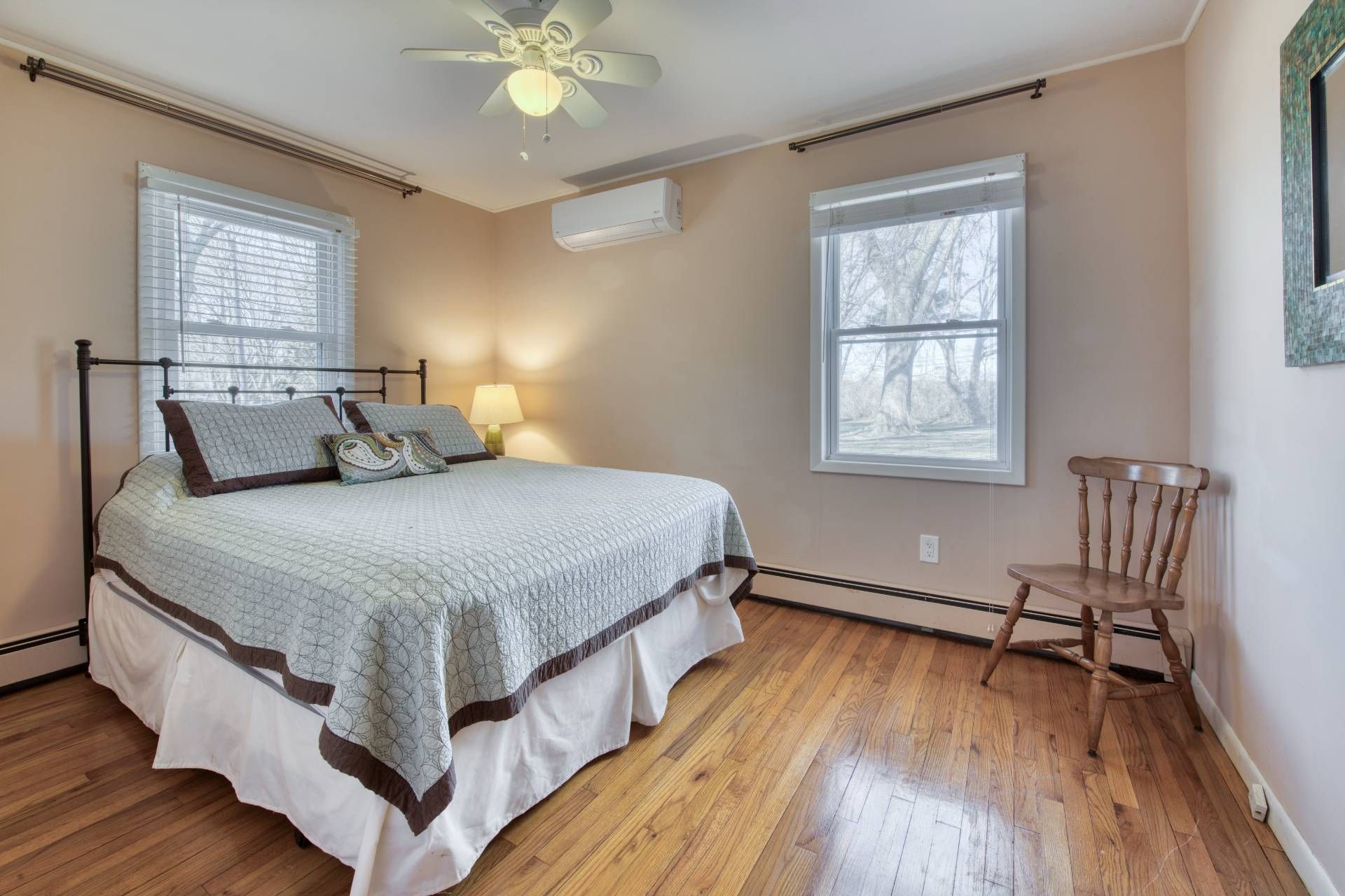 10100 New Suffolk Ave, Cutchogue, NY 11935 Out East