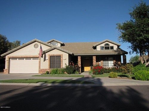 3rd image of 18525 N 63rd Dr