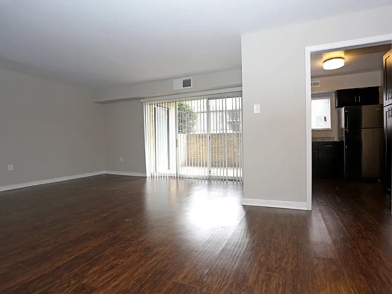 Renovated Living Room (2)