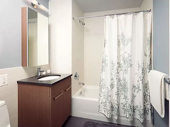 4th image of 1215 Broadway APT 624